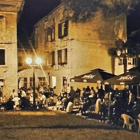 Ferienglueck Unterm Dach